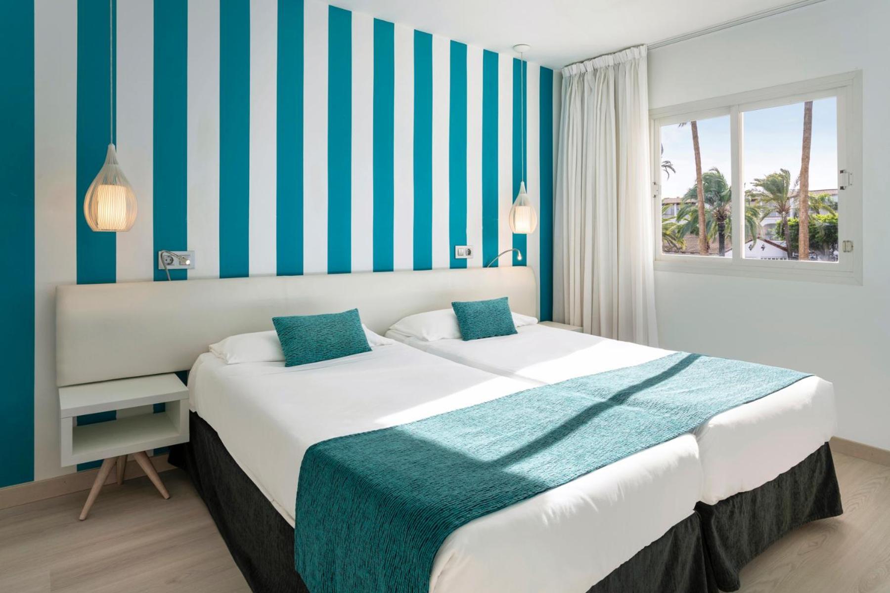 Alcudia Garden Aparthotel Port de Alcudia  Bagian luar foto