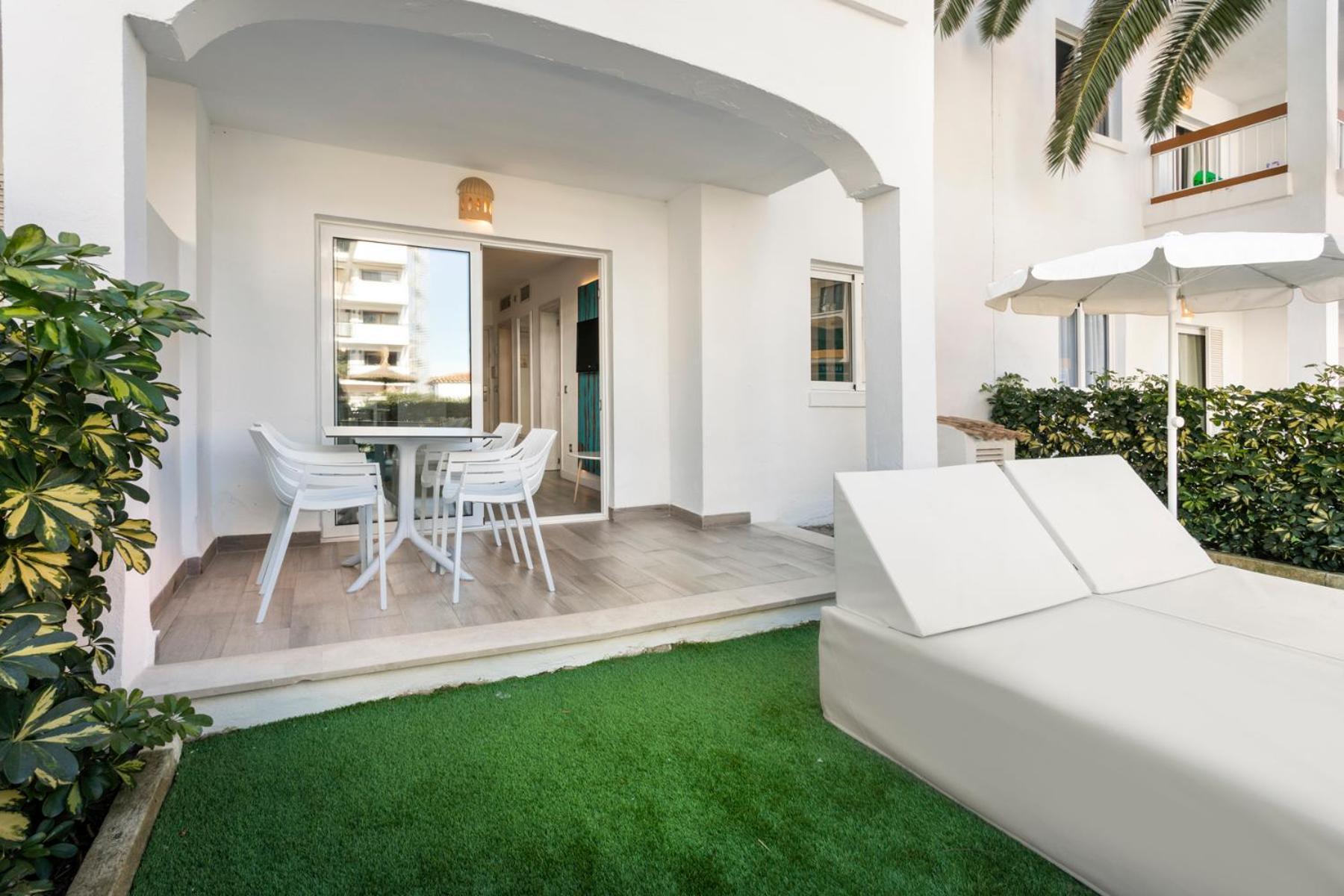 Alcudia Garden Aparthotel Port de Alcudia  Bagian luar foto